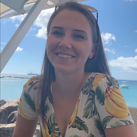 Meet your Posher, Asha - Picture 1 of 1